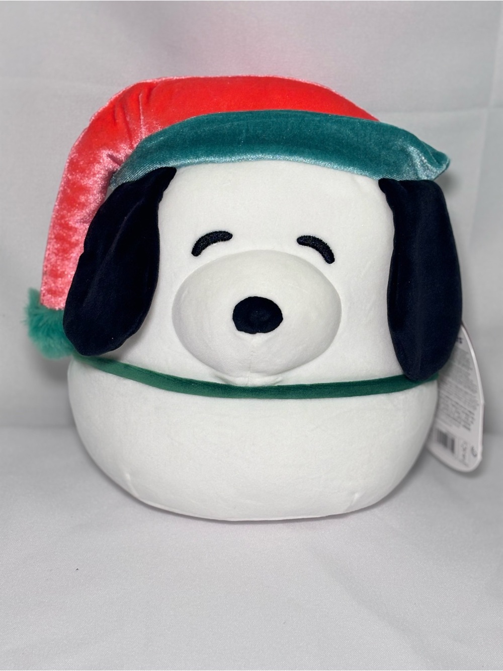 Squishmallows Snoopy Holiday Plush w/ Santa Hat Peanuts